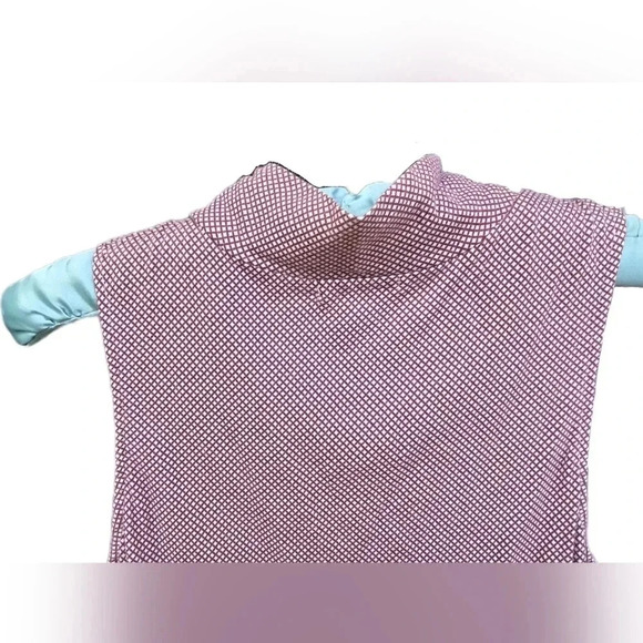 Old Navy, Size XS, Red Gingham Sleeveless Top - Picture 11 of 15